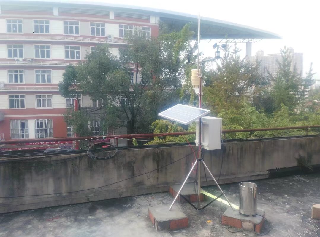 小型自動氣象站